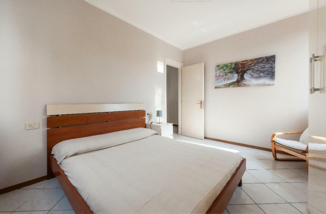 La Casina Gialla Independent House - Near The Walls ลุคคา ภายนอก รูปภาพ